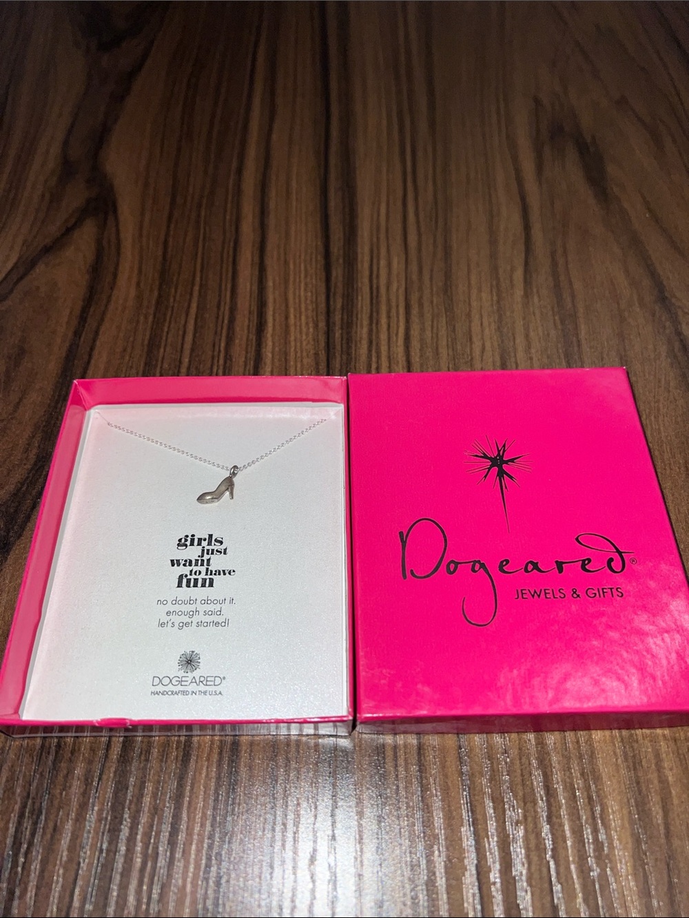 AUTH NIB Dogeared Silver High Heel Charm Necklace with Hot Pink Box